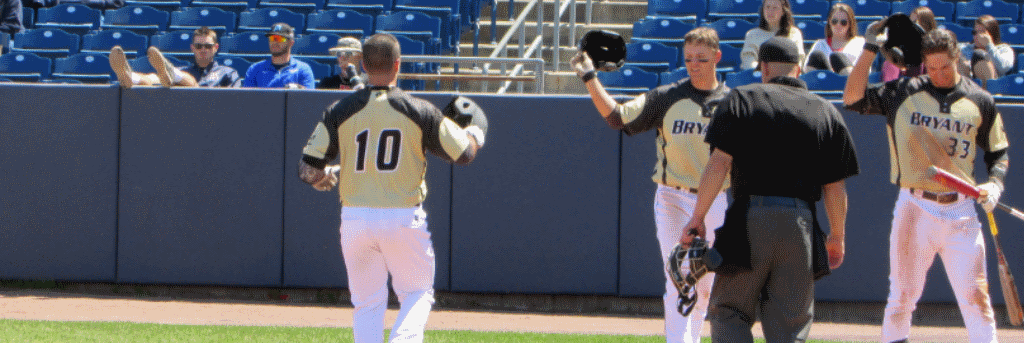 Bulldogs Defeat Pioneers in Game 1 of a&nbsp;Doubleheader